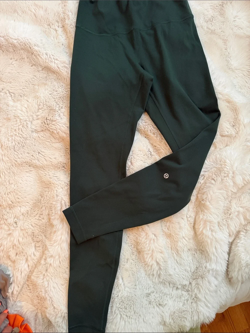 Lululemon Wunder under size 6 forest green